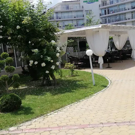 Charis Cozy Family At Sun Village Complex Close To The Napospart