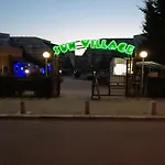 Charis Cozy Family At Sun Village Complex Close To The